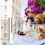 Opera Luxury Apartment